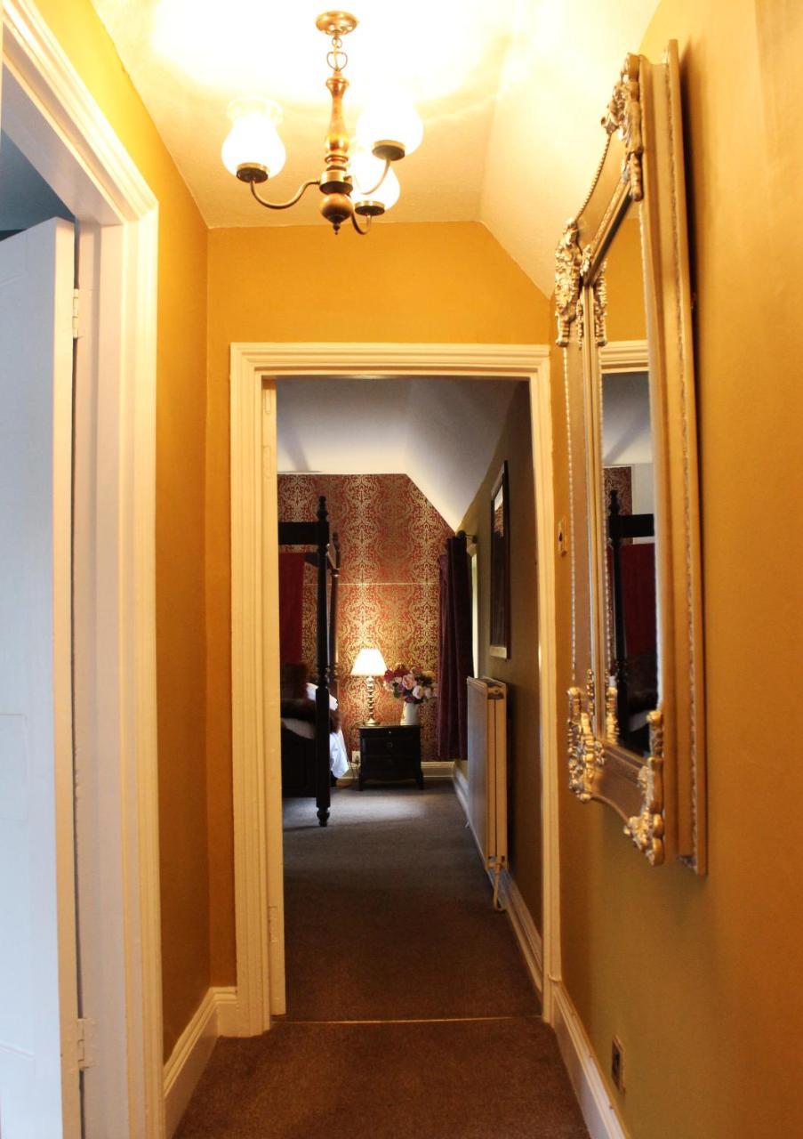 The Lion Hotel Buckden  Bagian luar foto