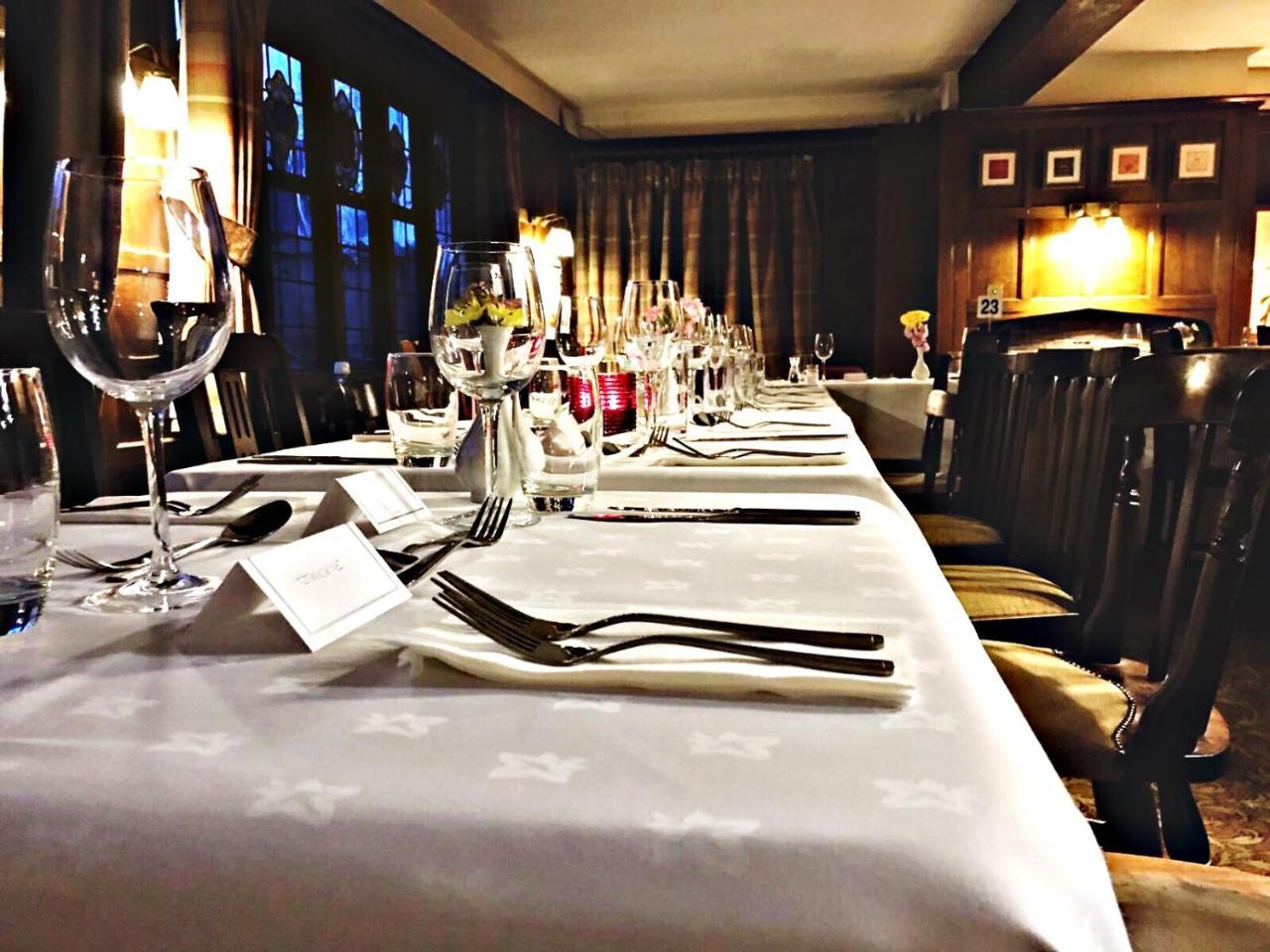 The Lion Hotel Buckden  Bagian luar foto