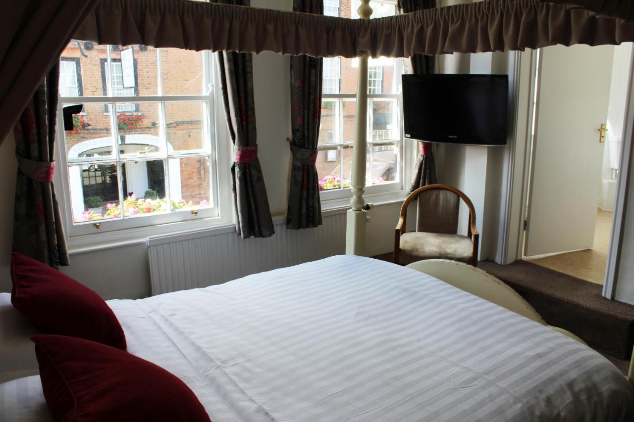 The Lion Hotel Buckden  Ruang foto